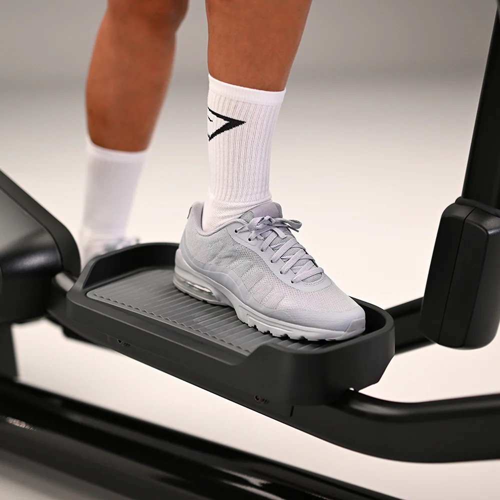 Club Series+ Elliptical Cross-Trainer - Image 4