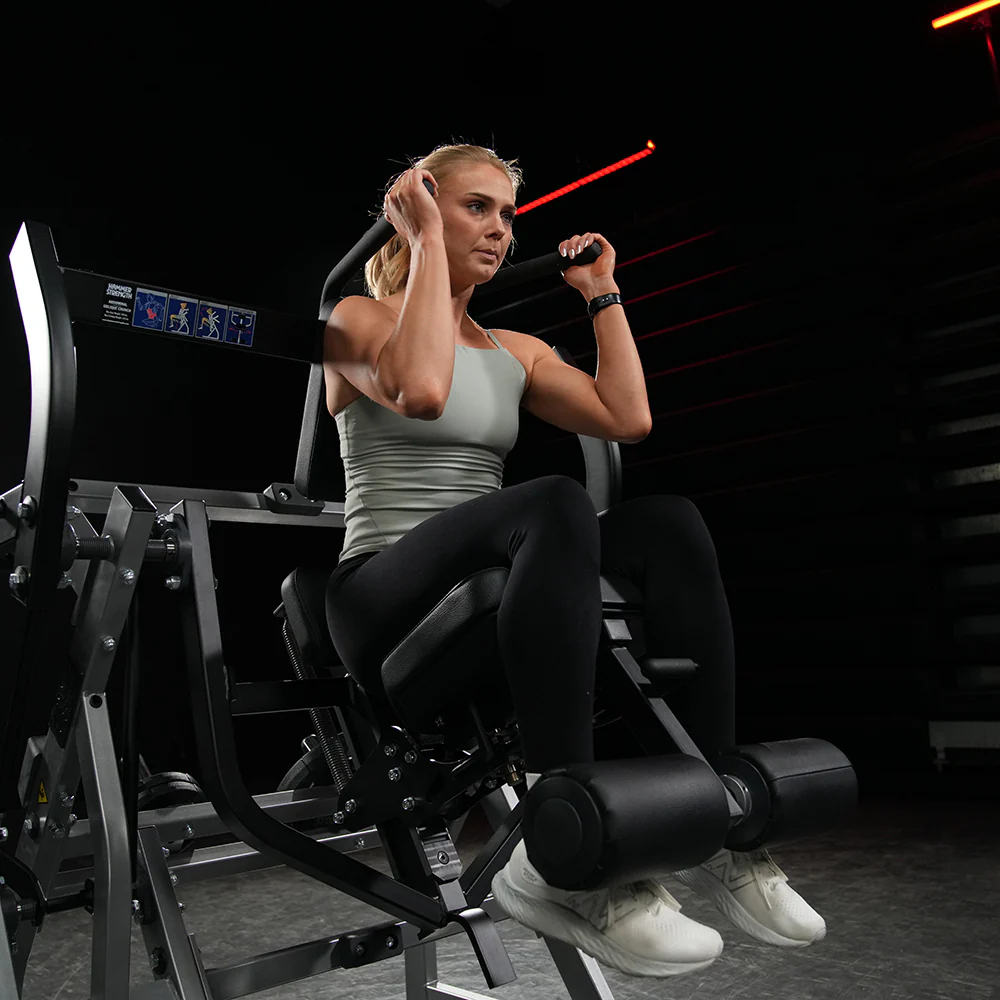 Hammer Strength Plate-Loaded Abdominal Oblique Crunch - Image 7