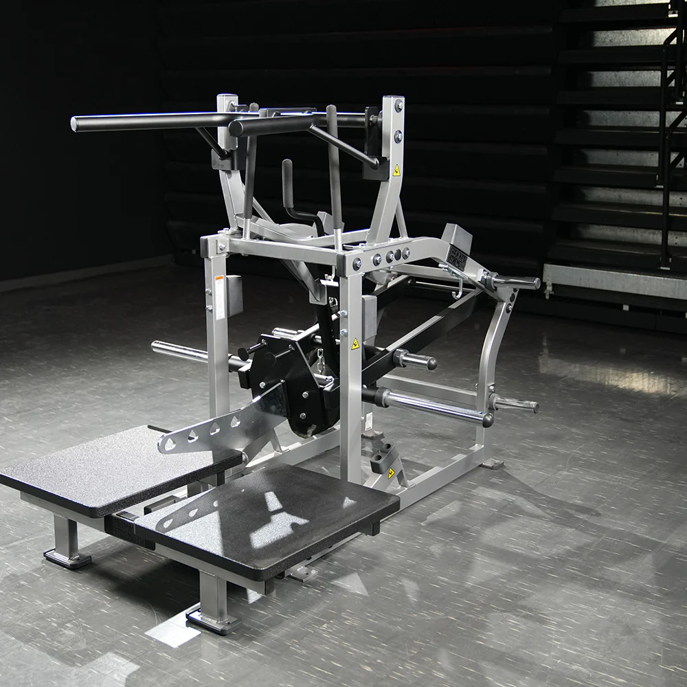 Hammer Strength Plate-Loaded Belt Squat - Image 16
