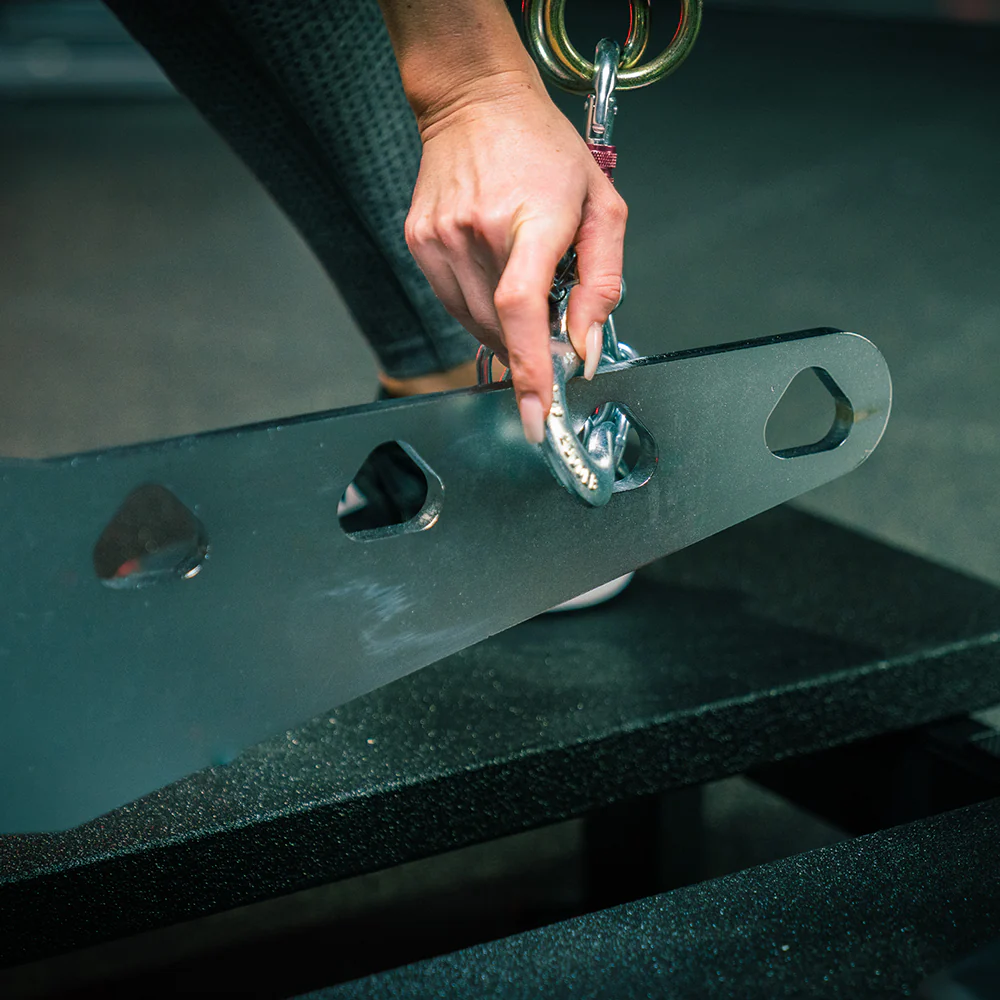 Hammer Strength Plate-Loaded Belt Squat - Image 27