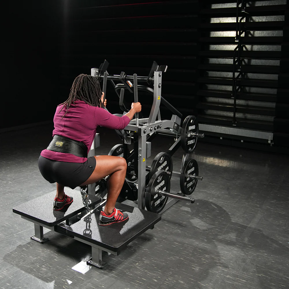 Hammer Strength Plate-Loaded Belt Squat - Image 6