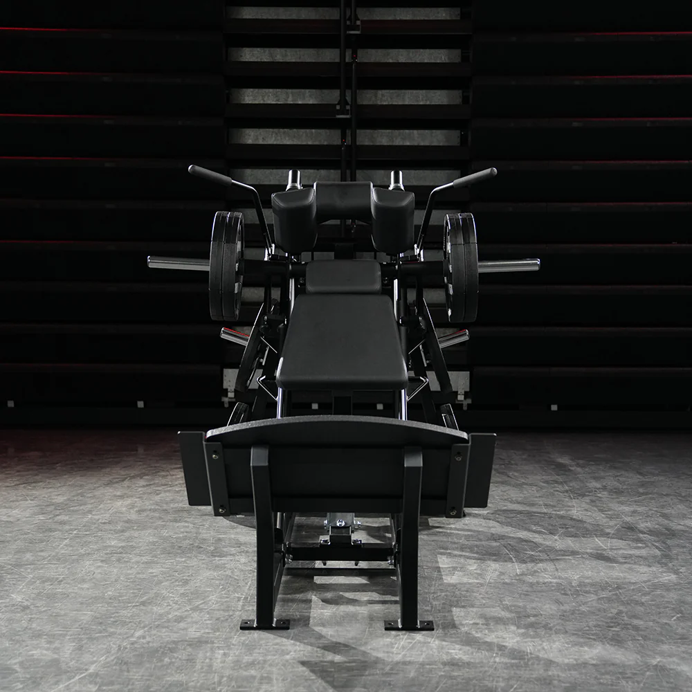 Hammer Strength Plate-Loaded Hack Squat - Image 10