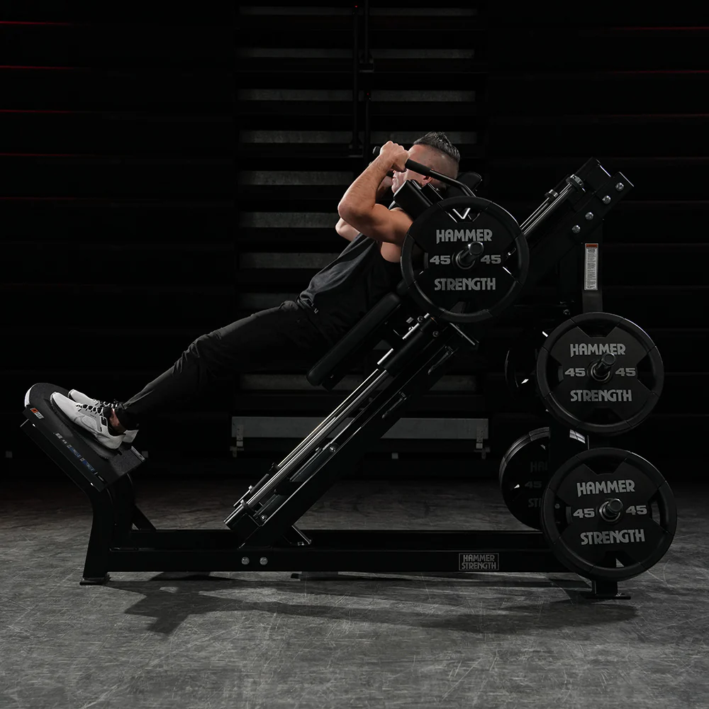 Hammer Strength Plate-Loaded Hack Squat - Image 3