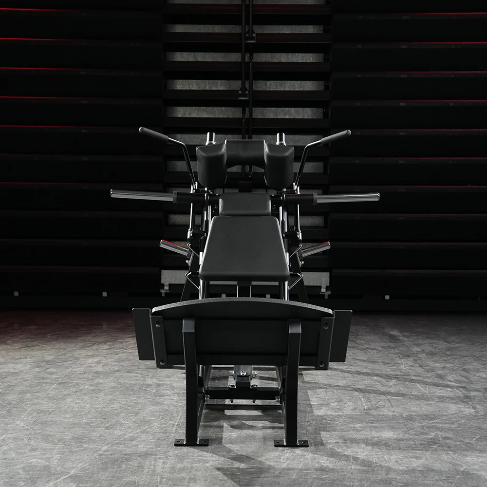 Hammer Strength Plate-Loaded Hack Squat - Image 8