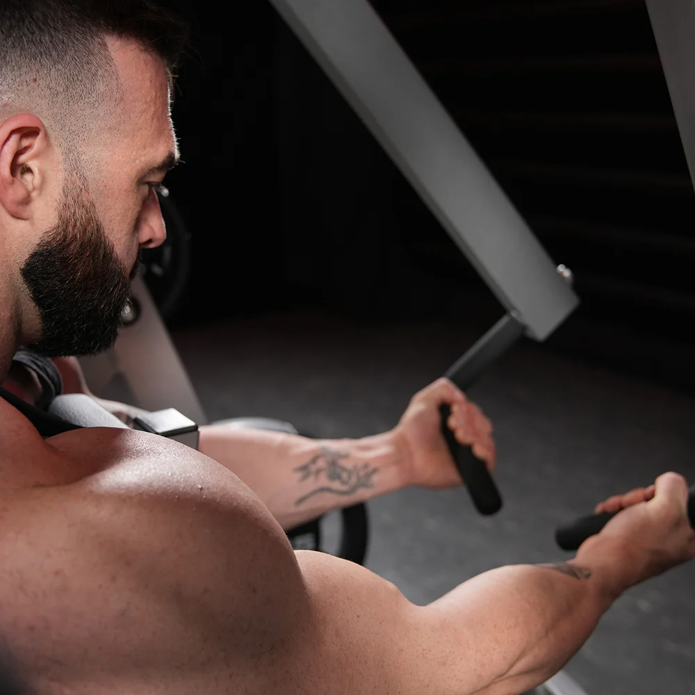 Hammer Strength Plate-Loaded Iso-Lateral D.Y. Row - Image 7