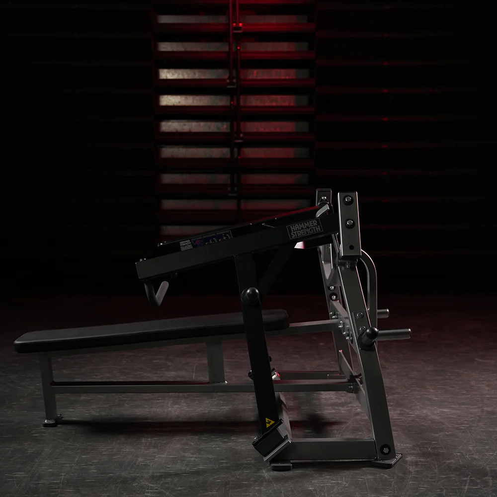 Hammer Strength Plate-Loaded Iso-Lateral Horizontal Bench Press - Image 11