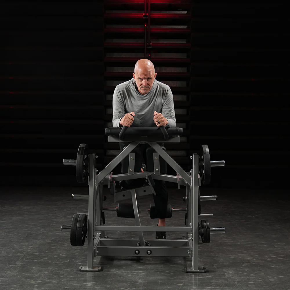 Hammer Strength Plate-Loaded Iso-Lateral Kneeling Leg Curl - Image 3