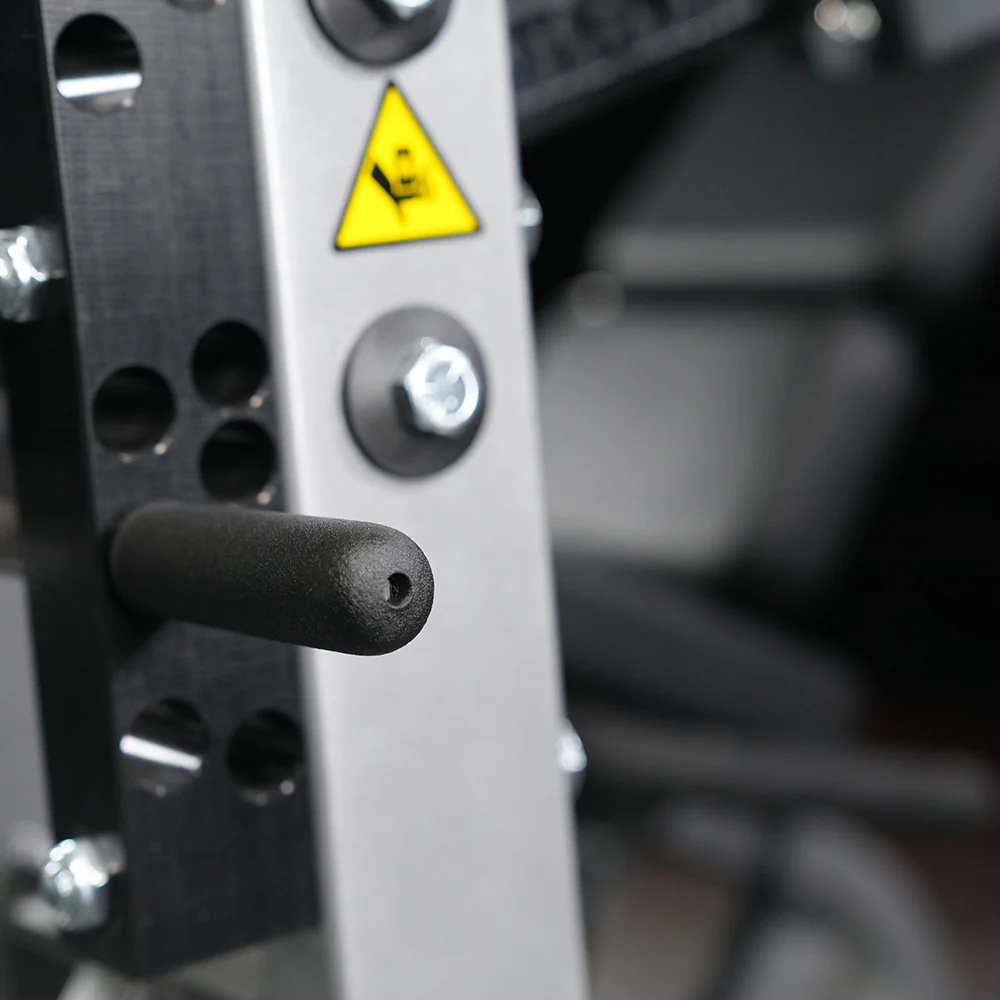 Hammer Strength Plate-Loaded Iso-Lateral Leg Extension - Image 16