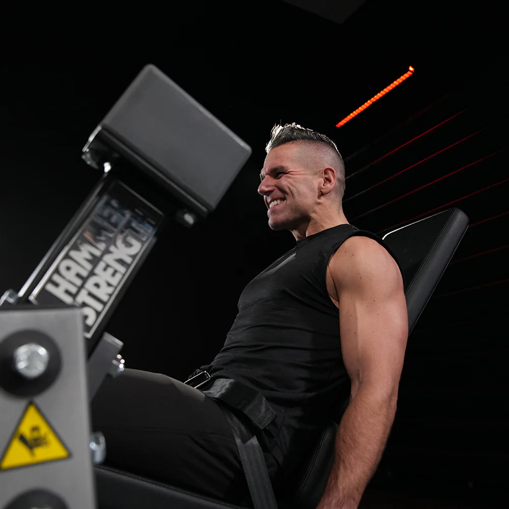 Hammer Strength Plate-Loaded Iso-Lateral Leg Extension - Image 6