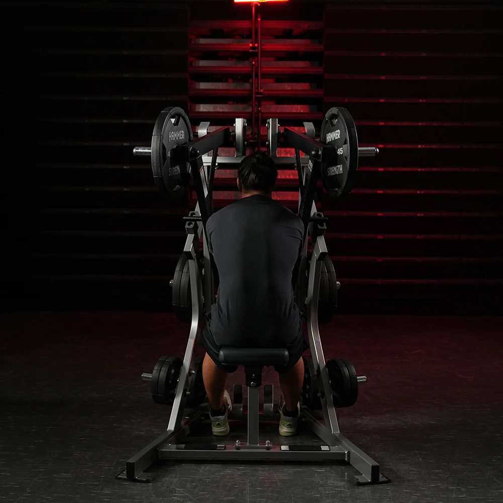 Hammer Strength Plate-Loaded Iso-Lateral Low Row - Image 4
