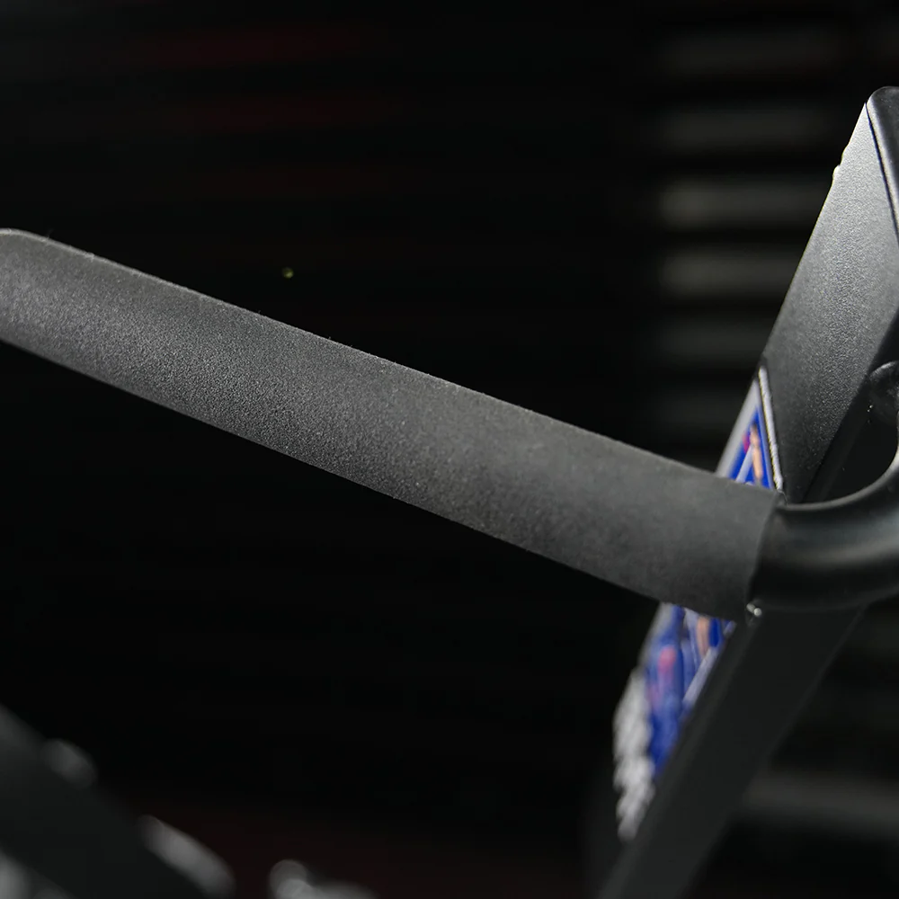 Hammer Strength Plate-Loaded Iso-Lateral Wide Pulldown - Image 15
