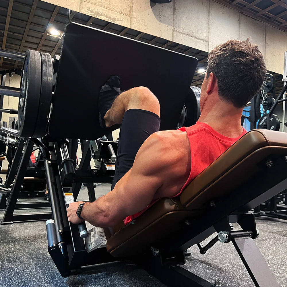 Hammer Strength Plate-Loaded Linear Leg Press - Image 3