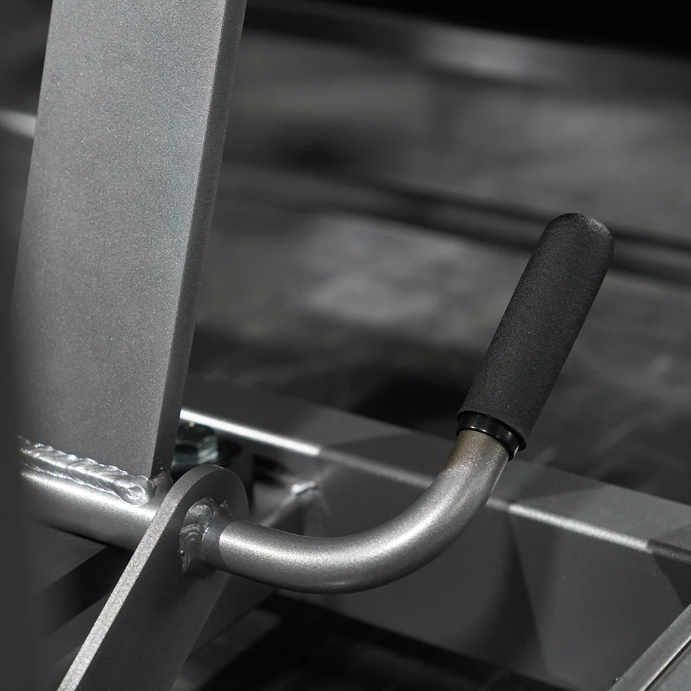Hammer Strength Plate Loaded Pendulum-X Squat - Image 13