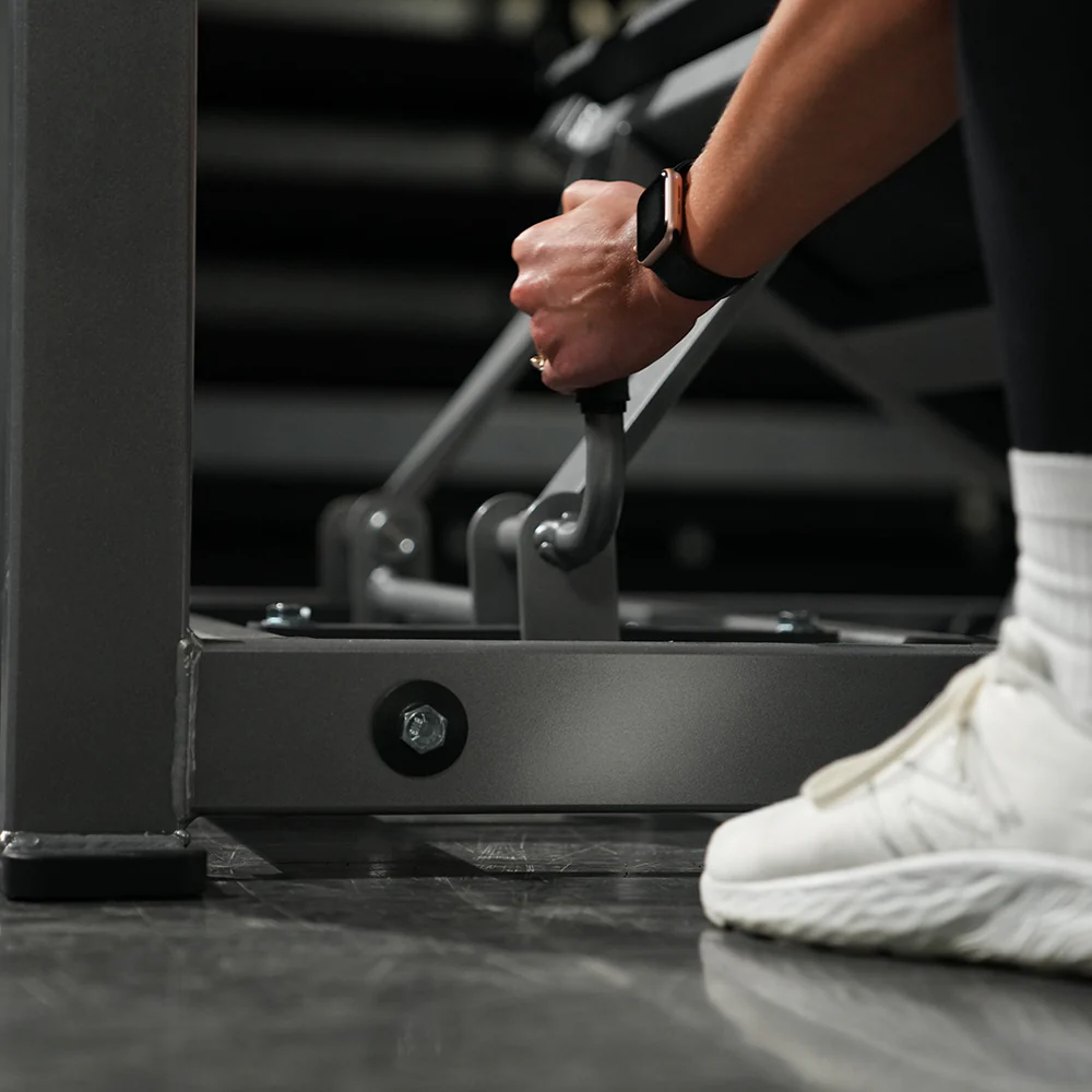 Hammer Strength Plate Loaded Pendulum-X Squat - Image 17