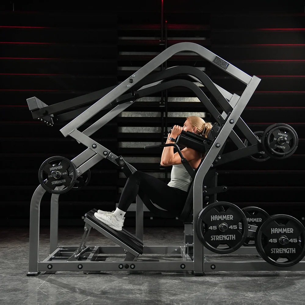 Hammer Strength Plate Loaded Pendulum-X Squat - Image 4