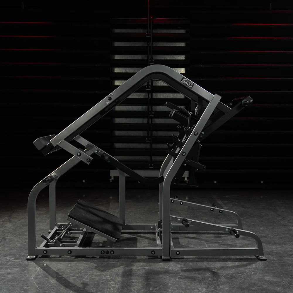 Hammer Strength Plate Loaded Pendulum-X Squat - Image 9