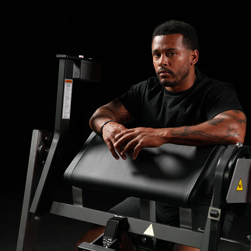 Hammer Strength Plate-Loaded Seated Biceps - Image 5