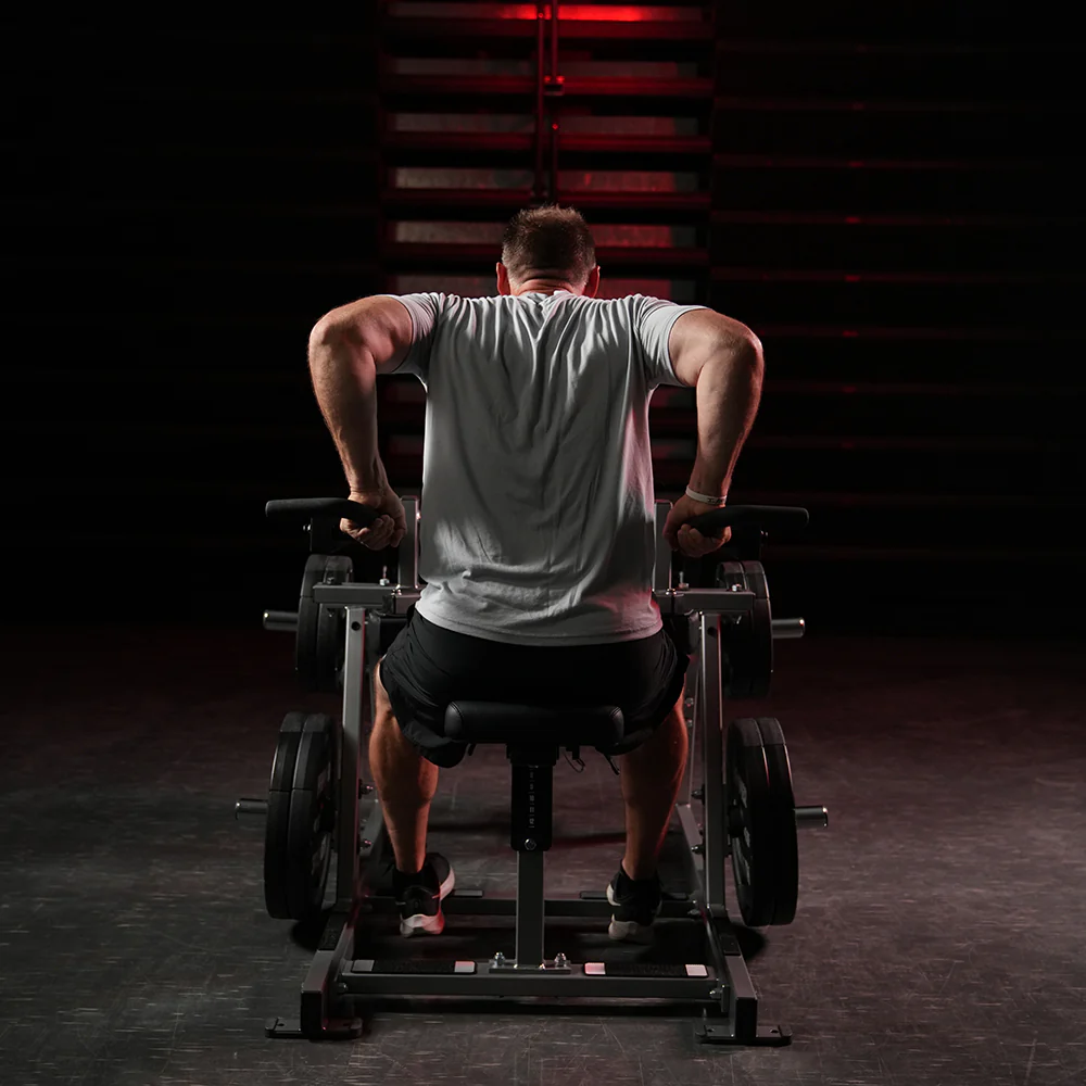 Hammer Strength Plate Loaded Seated Dip - Image 4