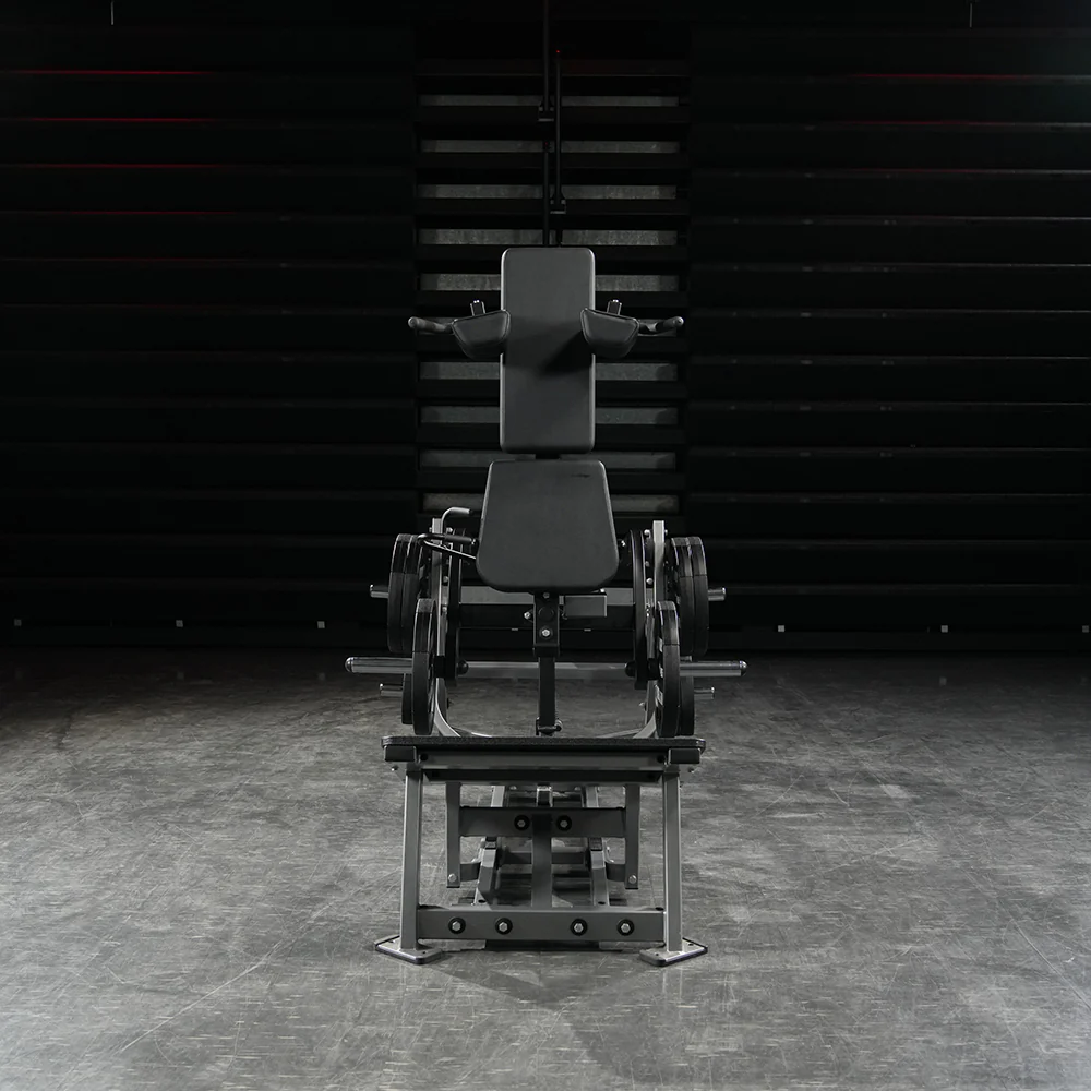 Hammer Strength Plate-Loaded V-Squat - Image 11