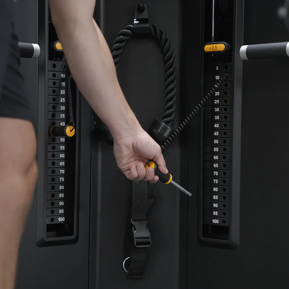 Life Fitness Universal Cable - Image 11